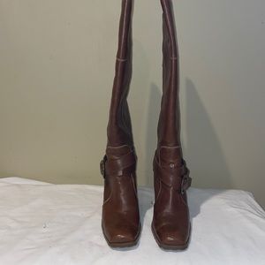 Brown tall boot